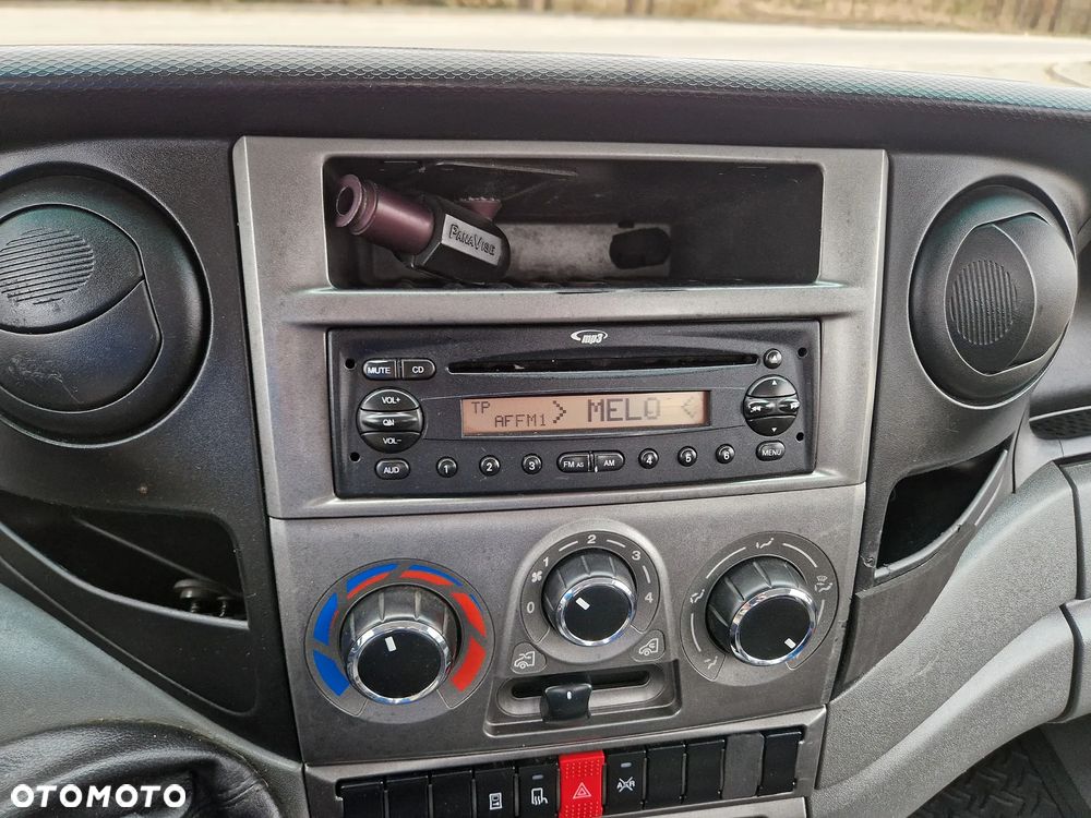 Iveco DAILY - 38
