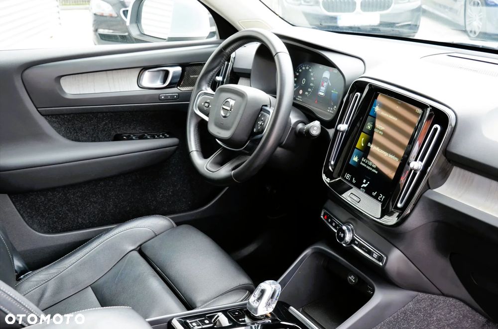 Volvo XC 40 T4 Recharge DKG Inscription - 14