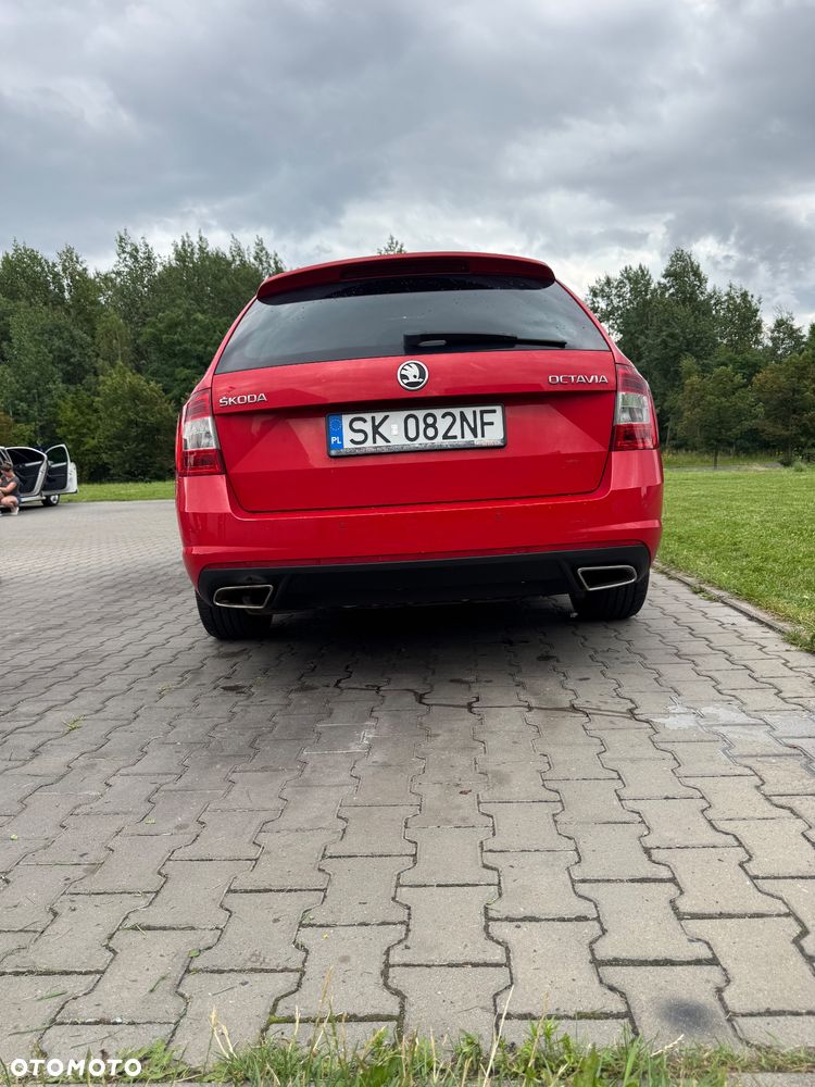 Skoda Octavia 2.0 TDI RS - 12