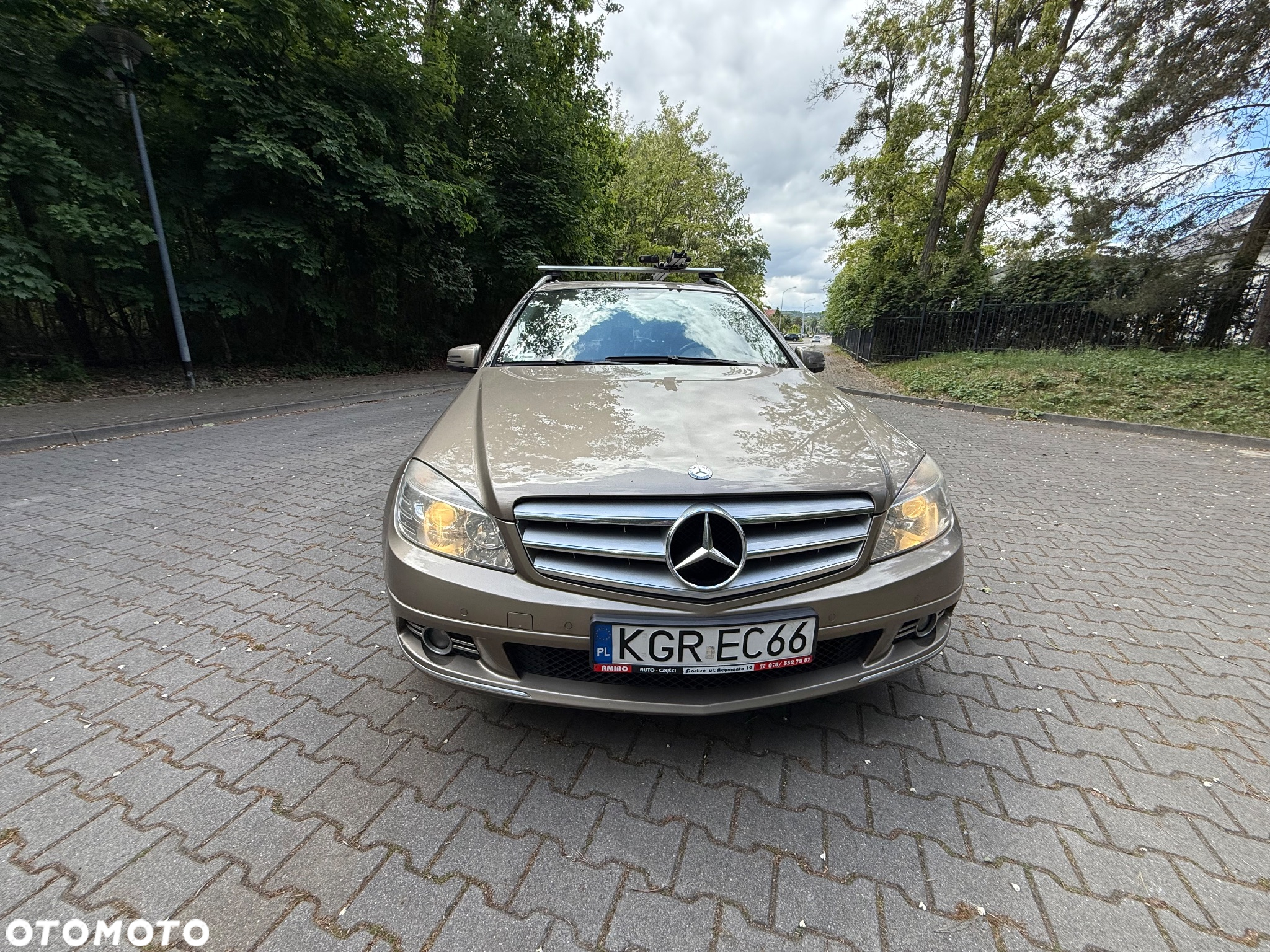 Mercedes-Benz Klasa C 220 T CDI DPF (BlueEFFICIENCY) Avantgarde - 3