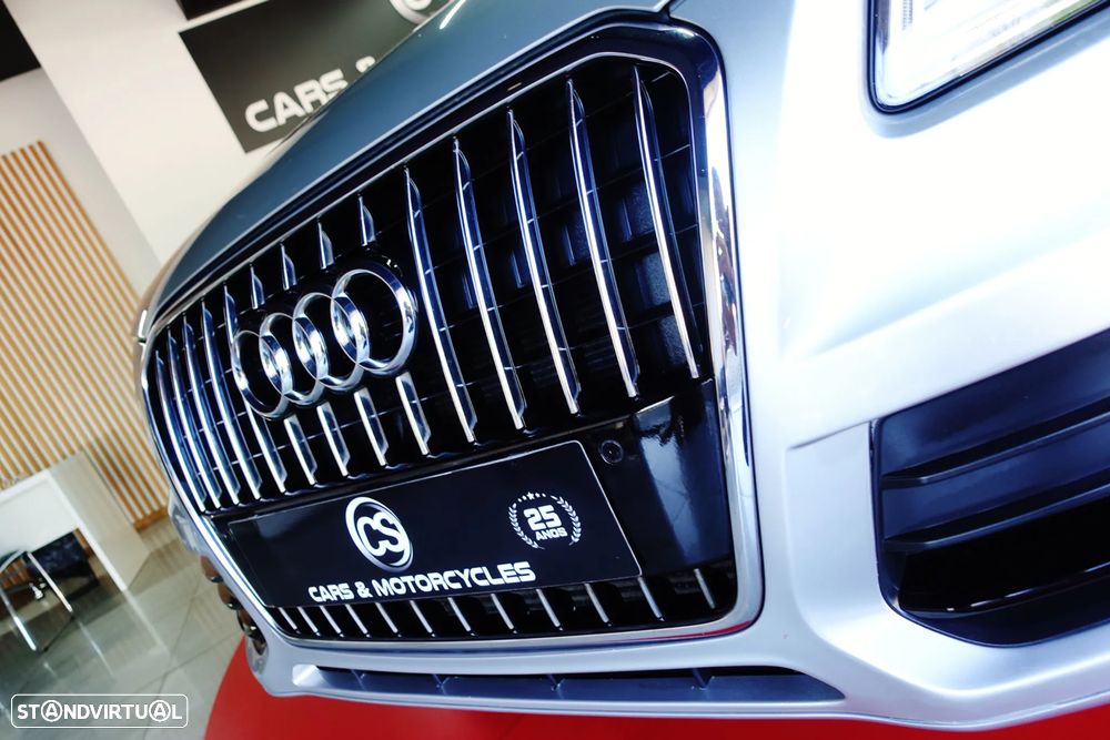 Audi Q5 2.0 TDI quattro S-line S-tronic - 9