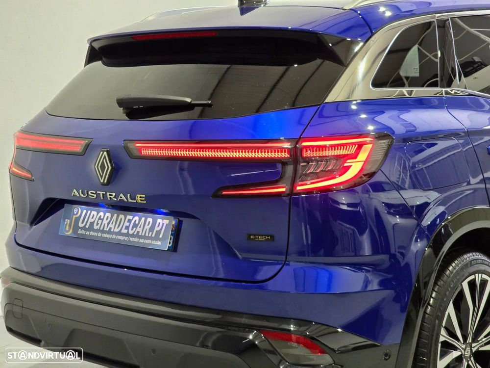 Renault Austral 1.2 E-Tech Iconic - 18