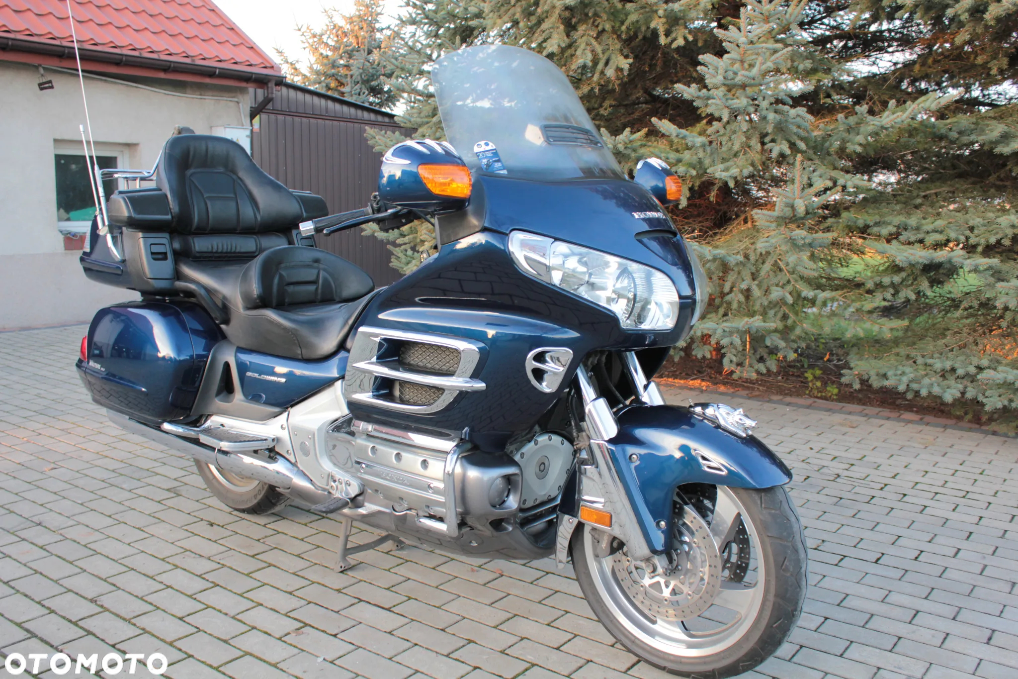Honda GL - 35