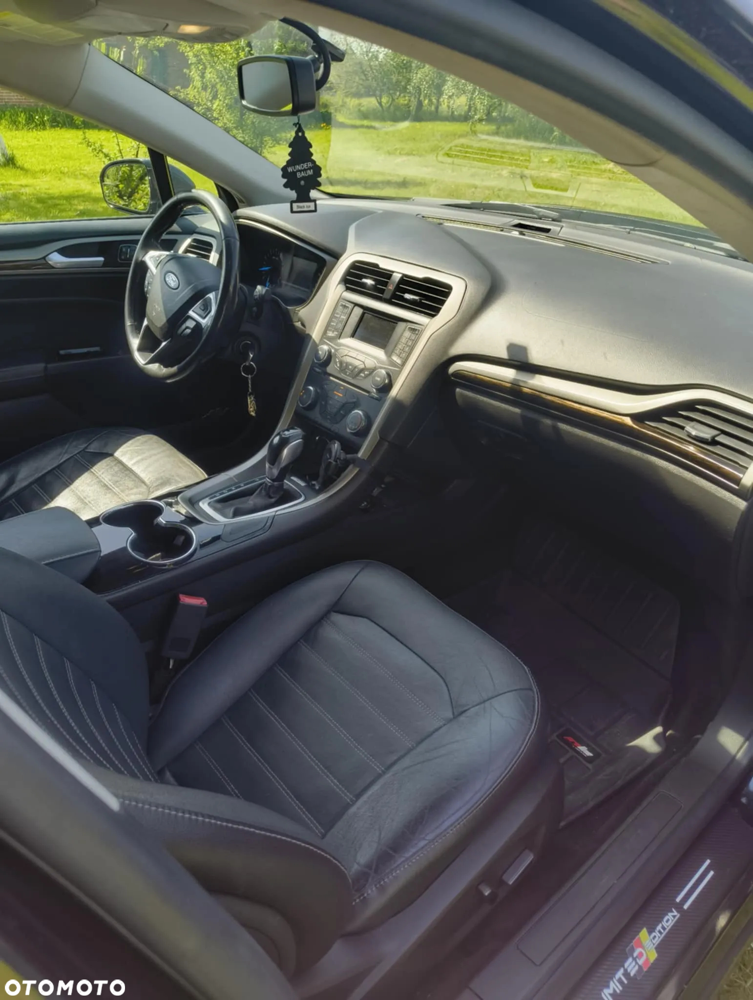 Ford Fusion - 11