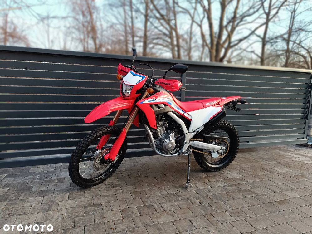 Honda CRF - 1