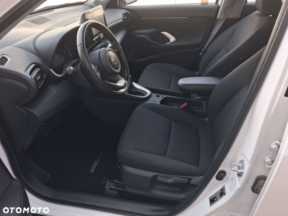 Toyota Yaris Cross Hybrid 1.5 Active - 16
