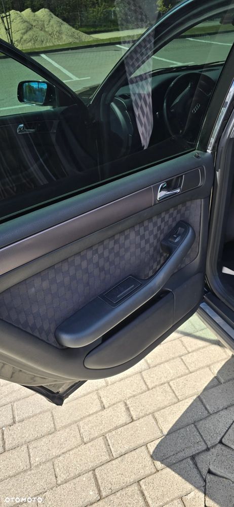 Audi A6 Avant 1.8 T - 15