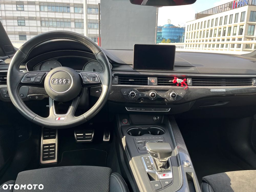 Audi S5 Coupé - 6