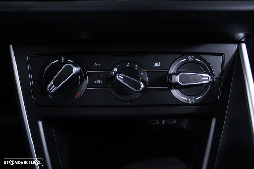 VW Polo 1.0 TSI Life DSG - 29