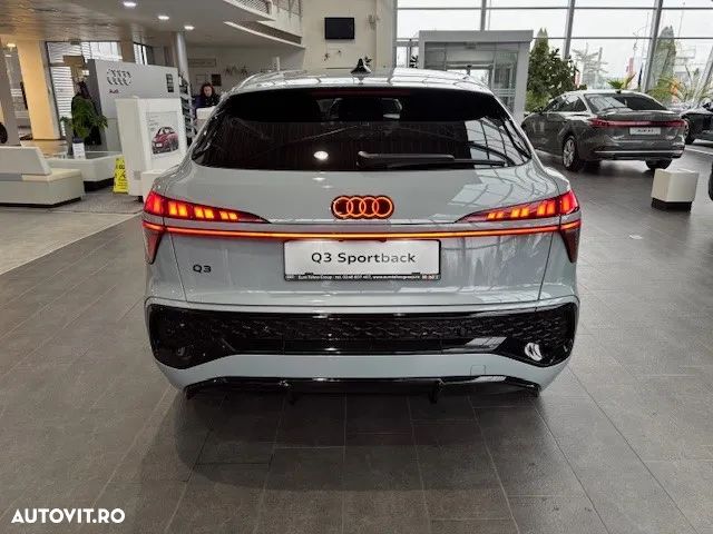 Audi Q3 Sportback 1.5 35 TFSI S tronic S Line - 3