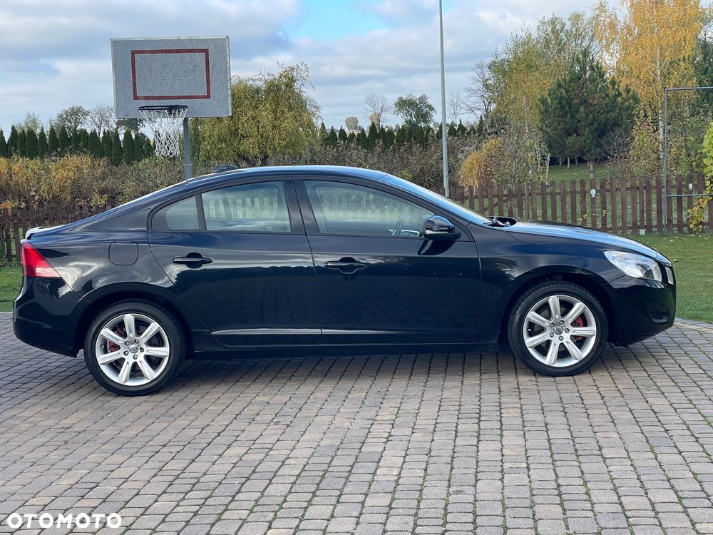 Volvo S60 - 11