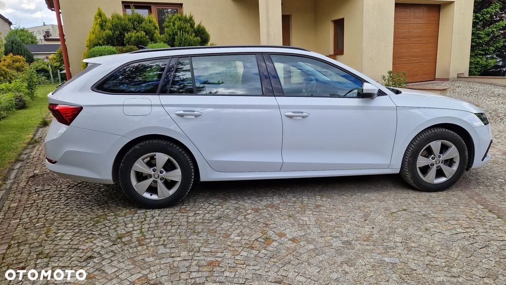 Skoda Octavia 2.0 TDI Ambition DSG - 13