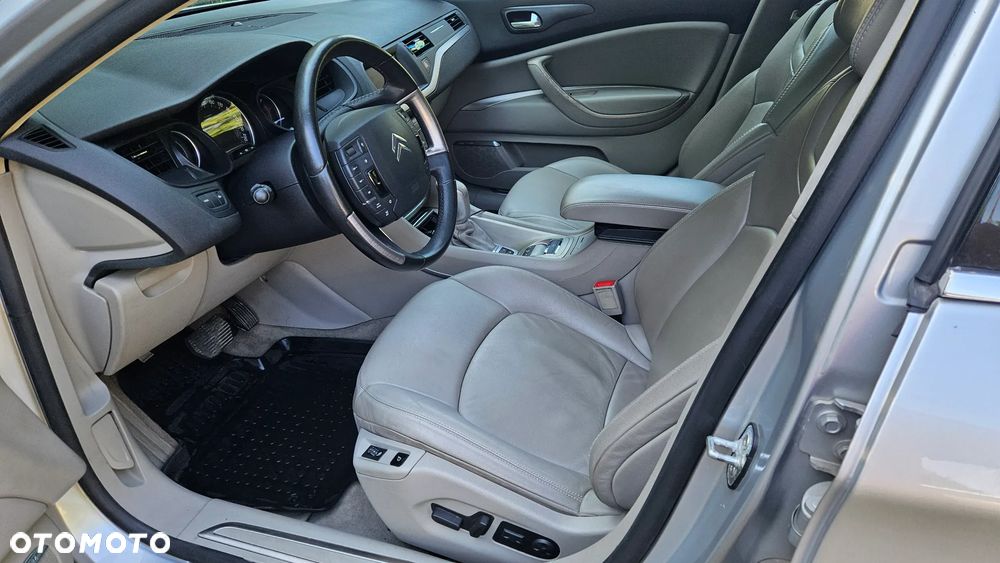Citroën C5 HDi 135 Automatik Exclusive - 16