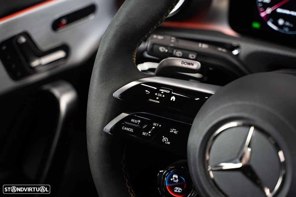 Mercedes-Benz A 45 AMG S 4Matic+ - 31