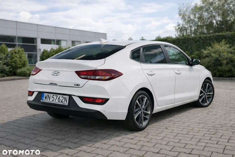 Hyundai i30 1.5 T-GDI 48V Comfort - 12