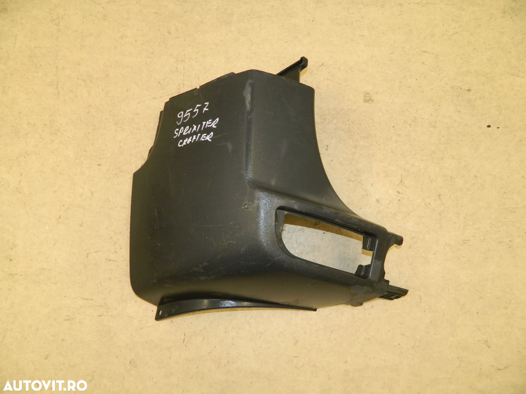 Flaps  /  Colt bara spate partea stanga, Mercedes Sprinter  /  VW Crafter, 2007, 2008, 2009, 2010, 2011, 2012, 2013,  , A90688002371 - 2