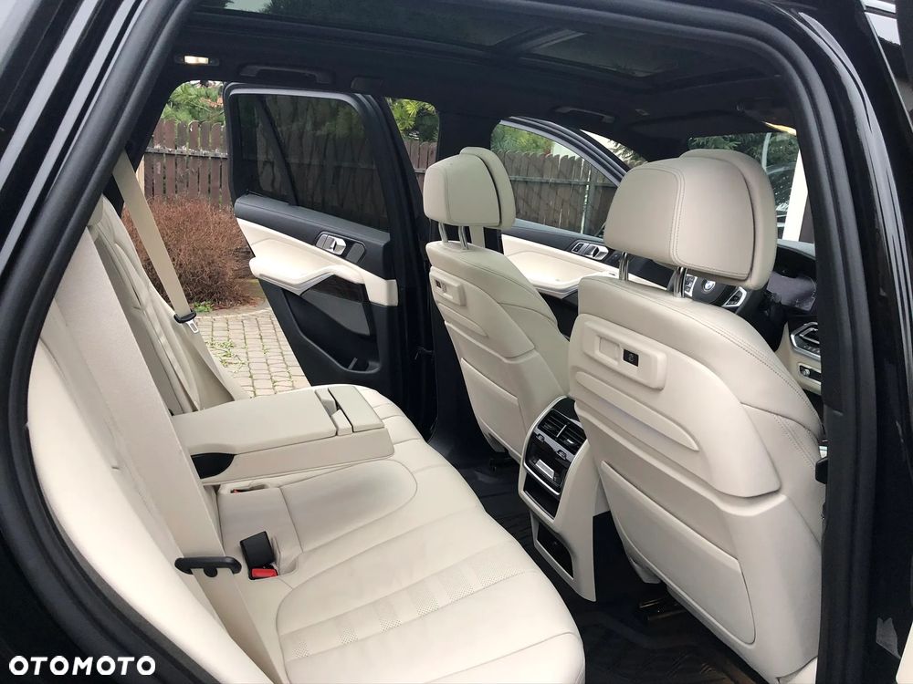 BMW X5 xDrive45e - 30