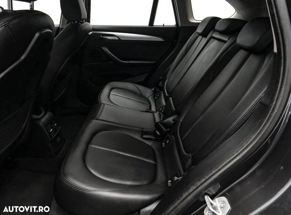 BMW X1 - 16