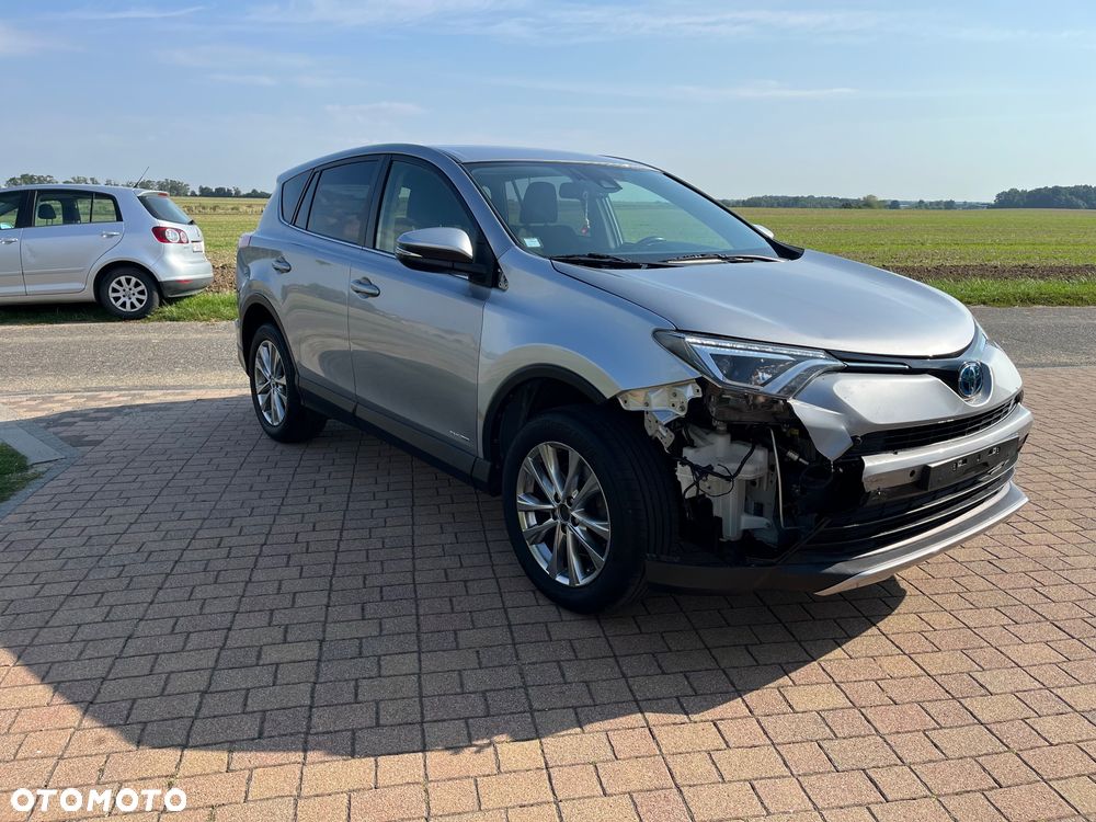 Toyota RAV4 - 5