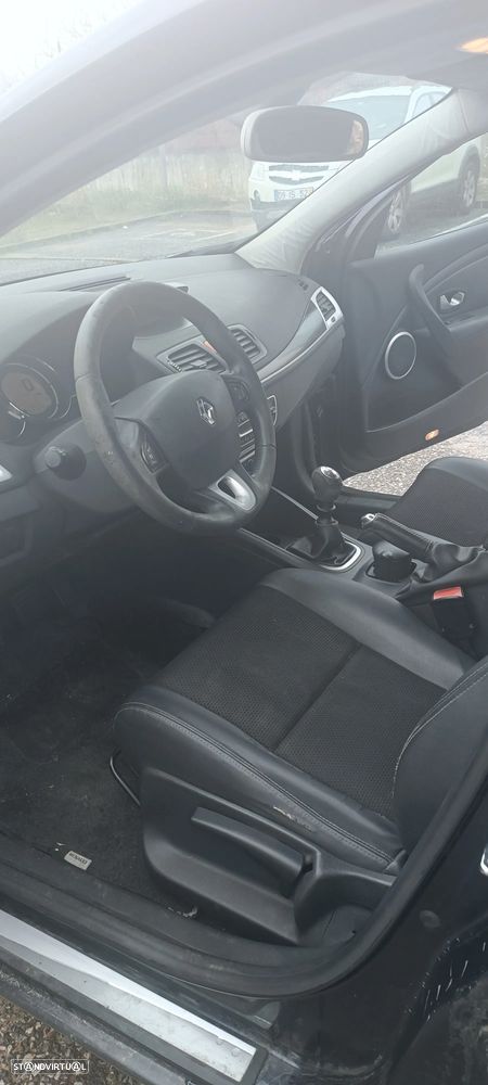 Renault Mégane 1.5 dCi Dynamique S - 8