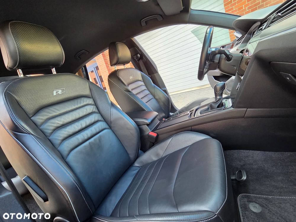 Volkswagen Arteon 2.0 TDI SCR 4Motion DSG R-Line Edition - 32