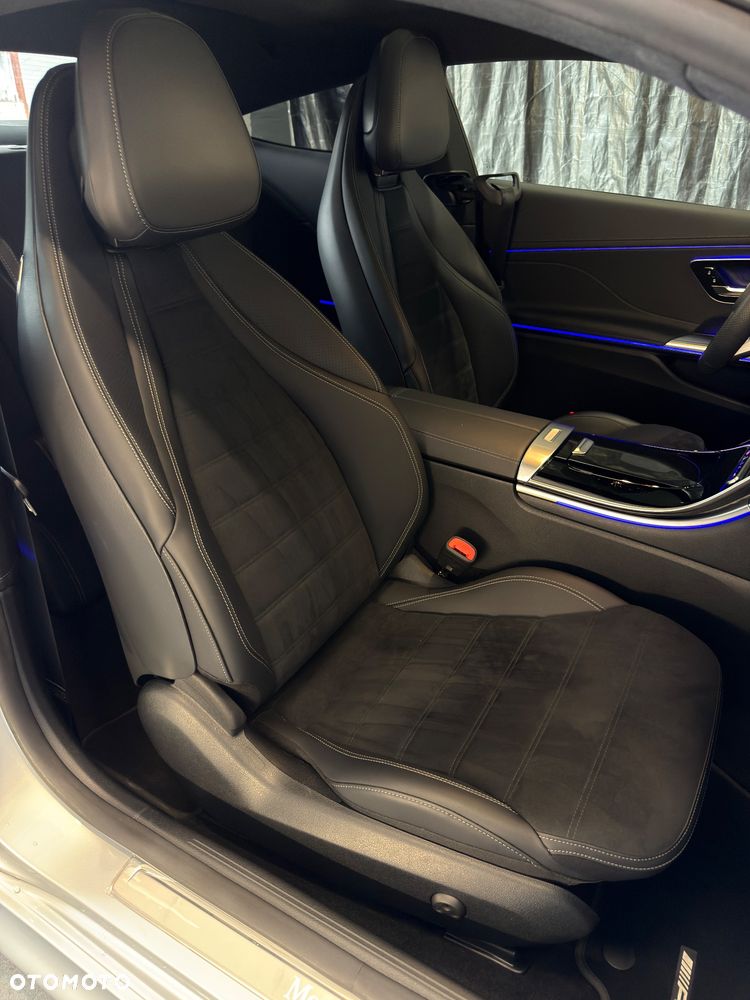 Mercedes-Benz CLE 300 mHEV 4-Matic AMG Line - 18