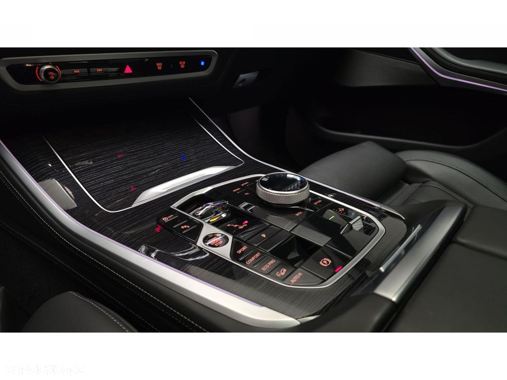 BMW X5 - 22