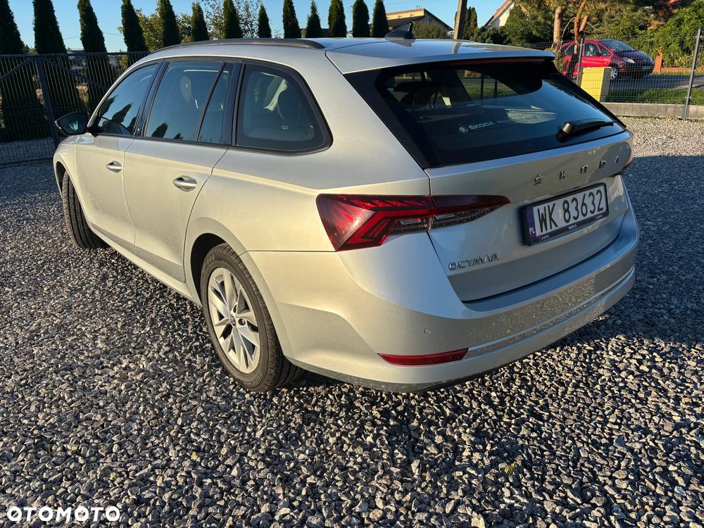 Skoda Octavia 2.0 TDI Ambition - 6