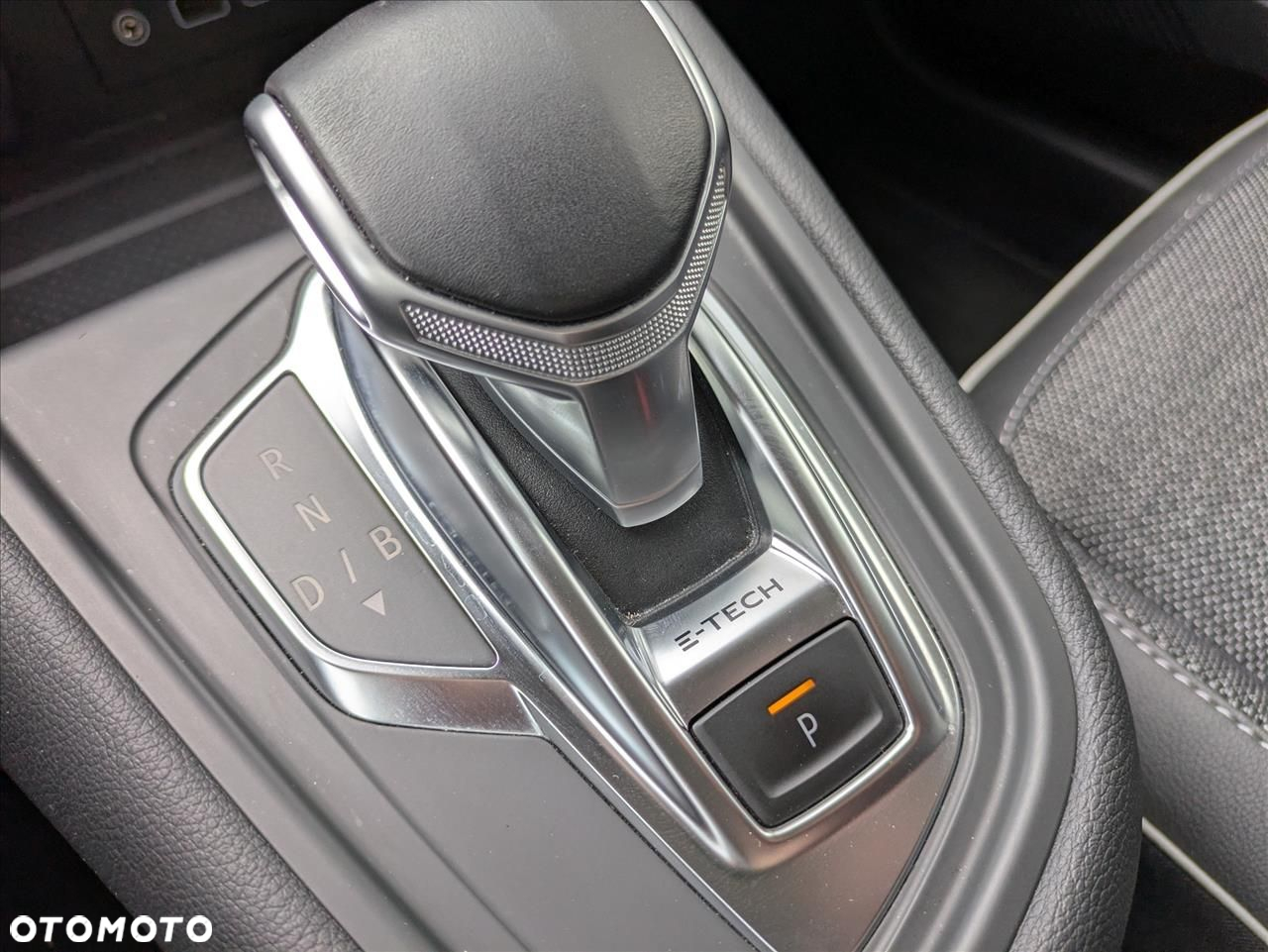 Renault Captur 1.6 E-TECH Full Hybrid 145 Techno - 17