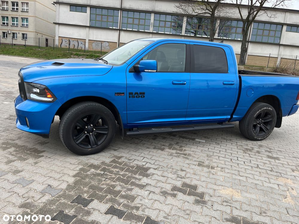 Dodge RAM - 4