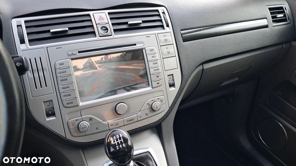 Ford Kuga 2.0 TDCi 4WD Titanium Plus - 12