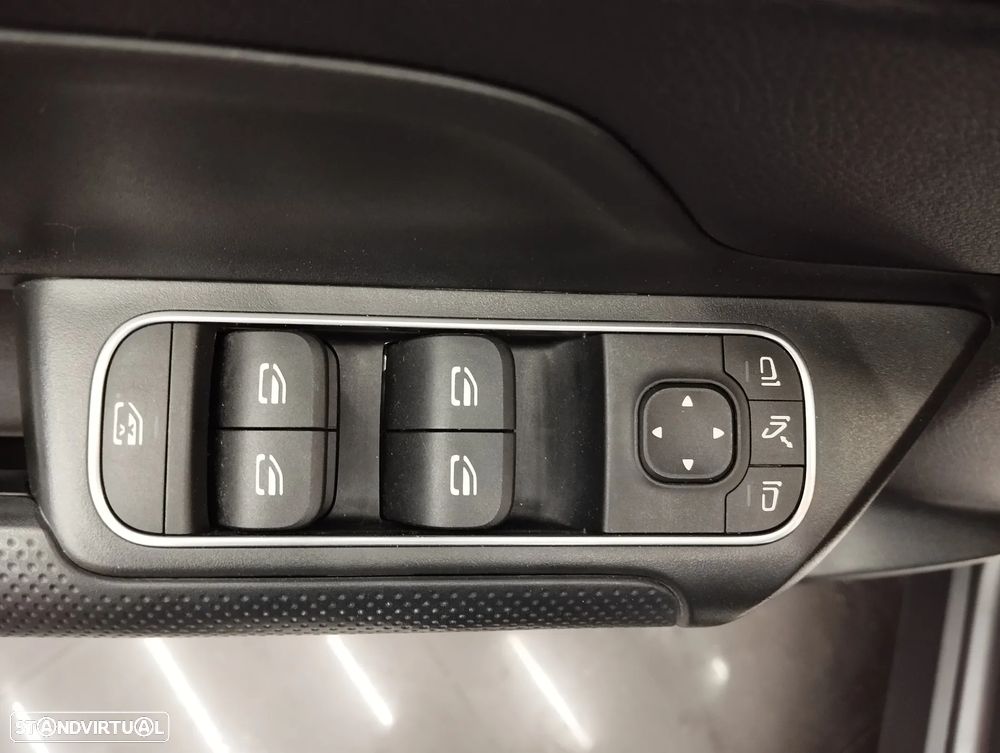 Mercedes-Benz GLB 180 d Style - 20