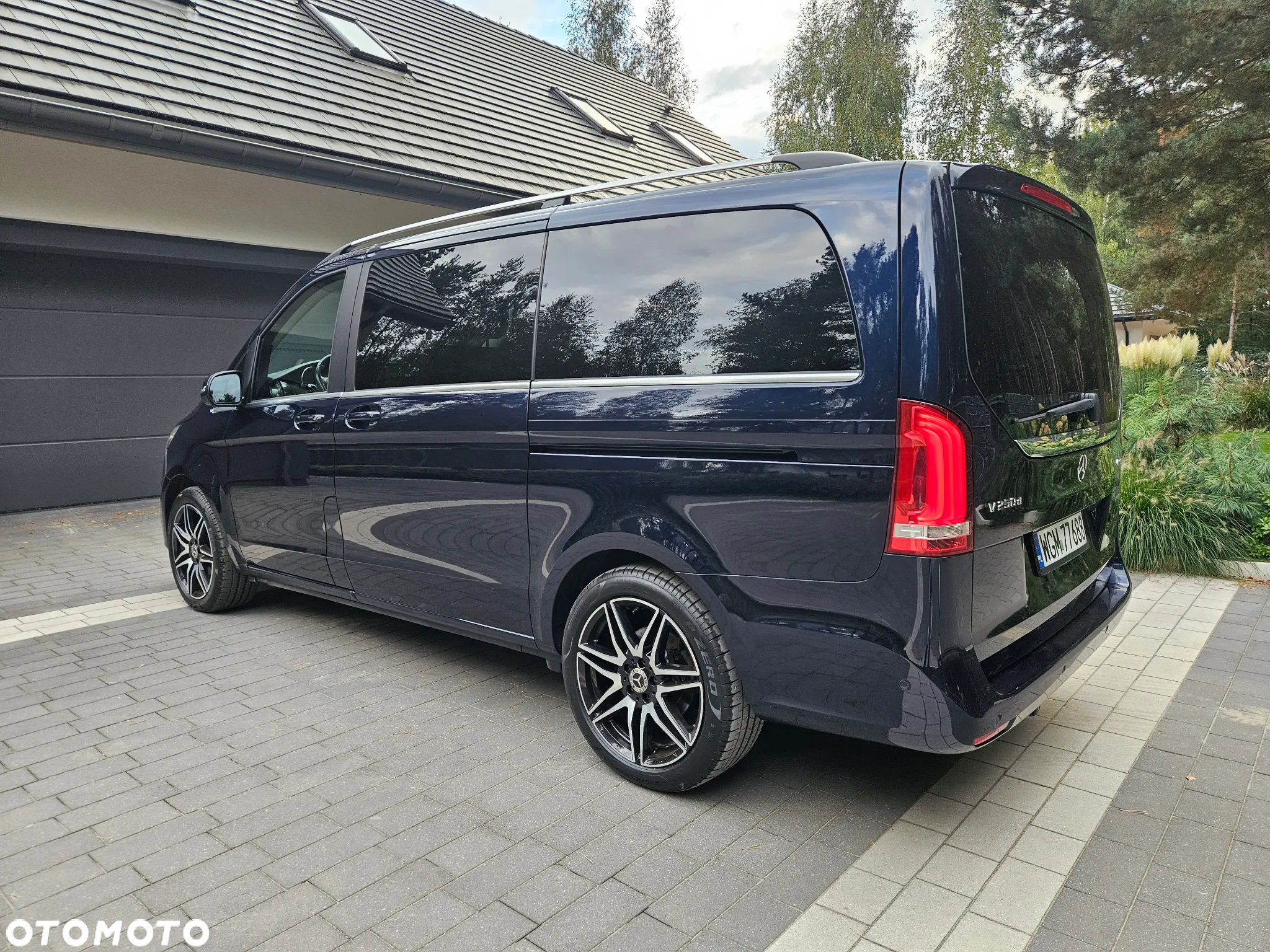 Mercedes-Benz Klasa V 250 d 4-Matic Avantgarde 9G-Tronic (d³ugi) - 14
