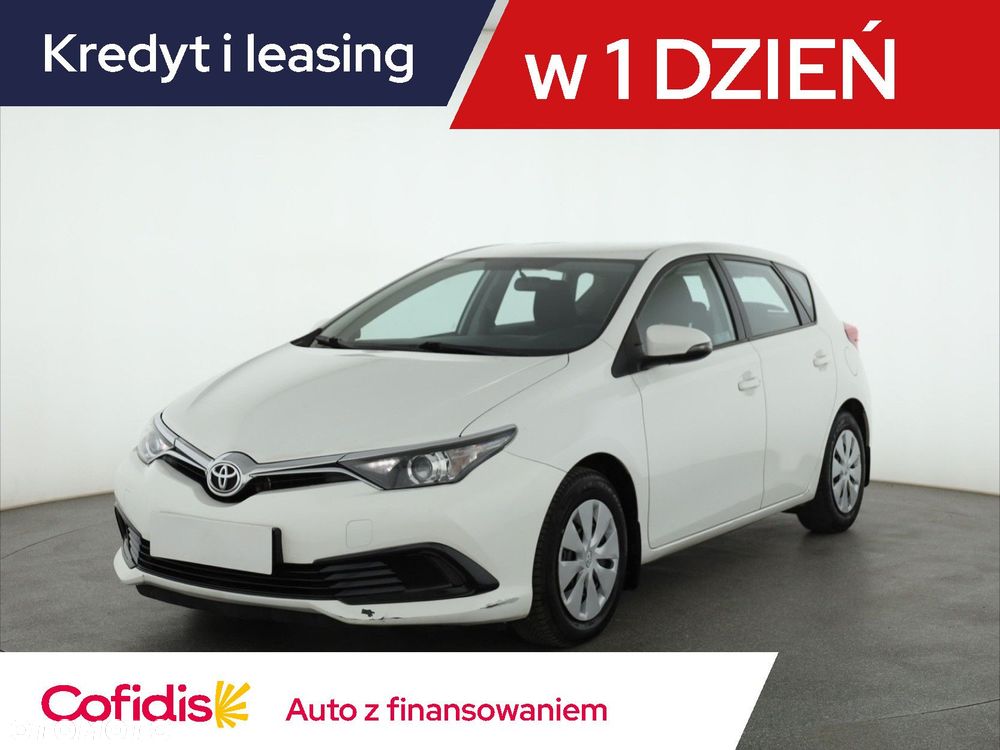 Toyota Auris - 2