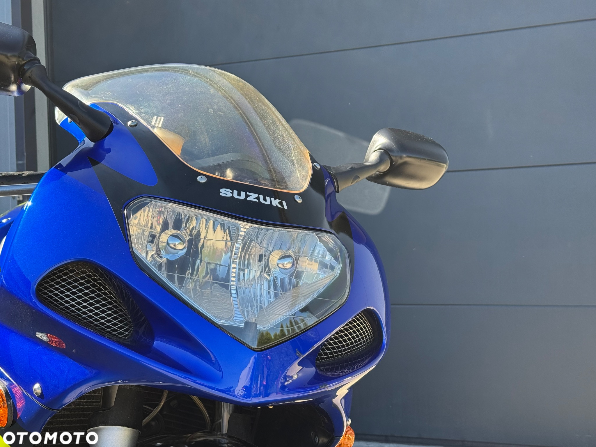 Suzuki GSX-R - 9
