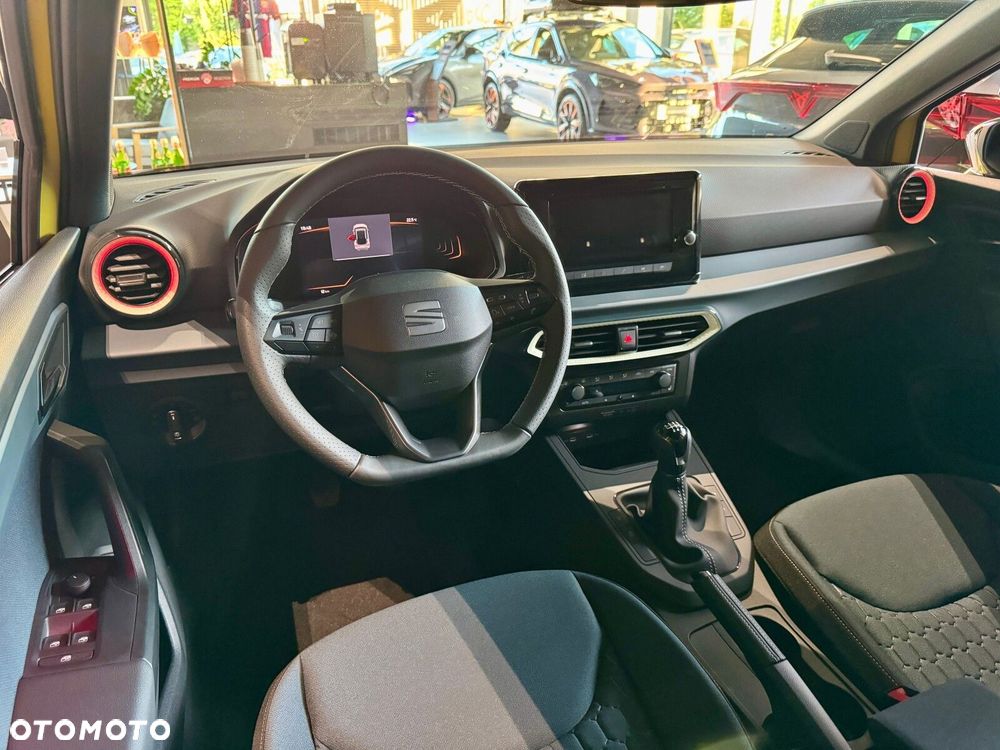 Seat Arona - 13
