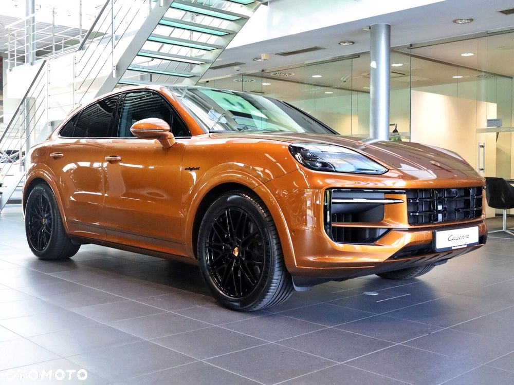 Porsche Cayenne - 4