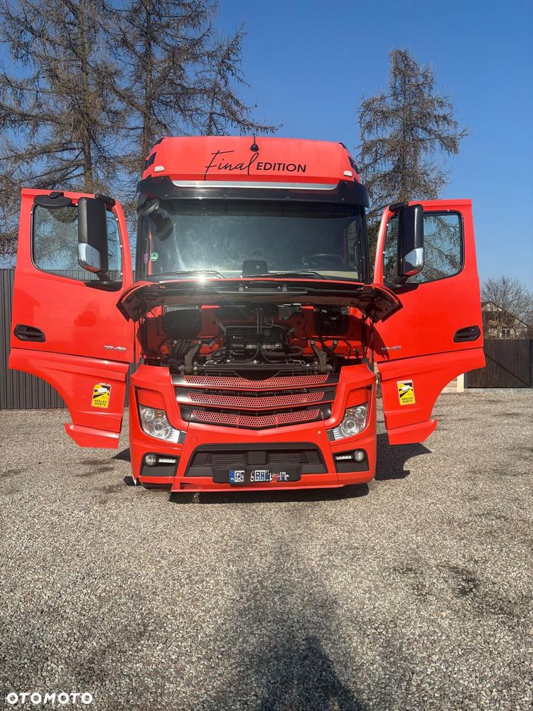 Mercedes-Benz Actros - 14