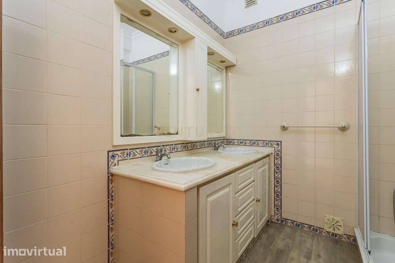 Espaçosa Moradia T3 em Azambuja, Lisboa - Grande imagem: 5/31