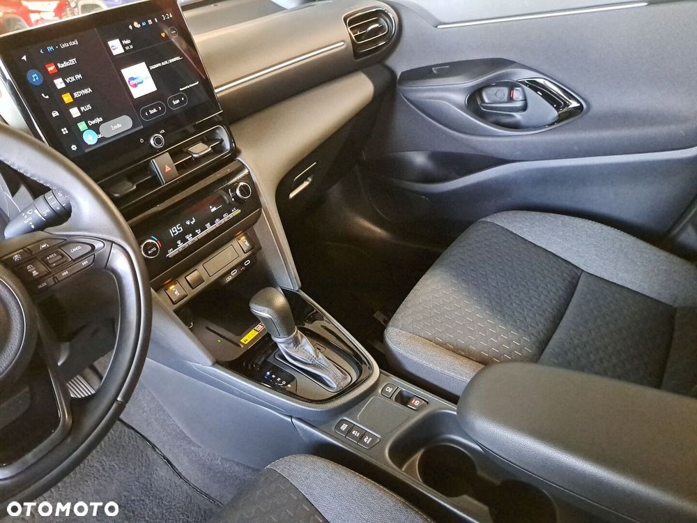 Toyota Yaris Cross Hybrid 1.5 Style - 28