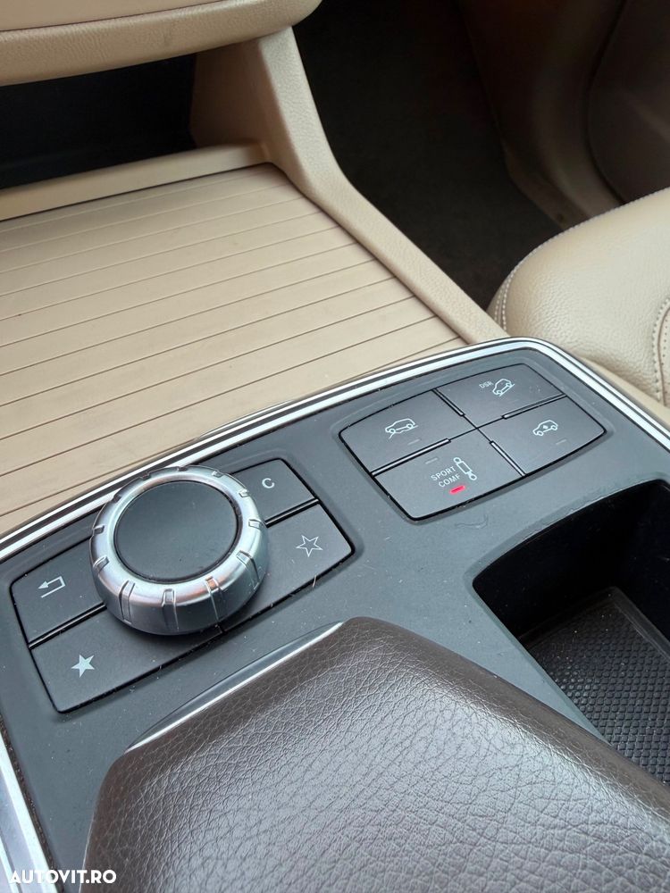 Mercedes-Benz ML - 9