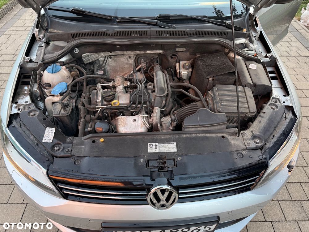 Volkswagen Jetta 1.2 TSI Comfortline - 7