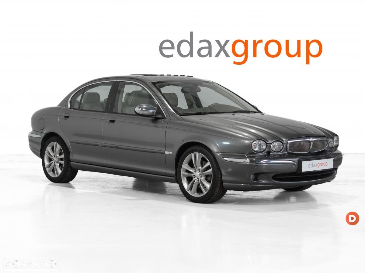 Jaguar X-Type - 1