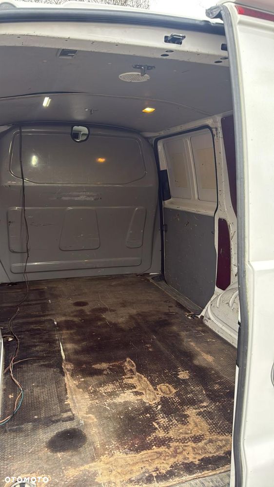 Volkswagen Transporter Standard - 6