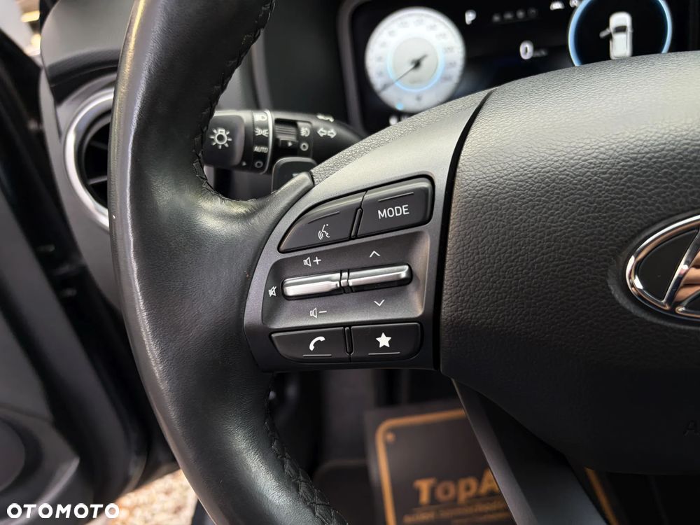 Hyundai Kona - 23