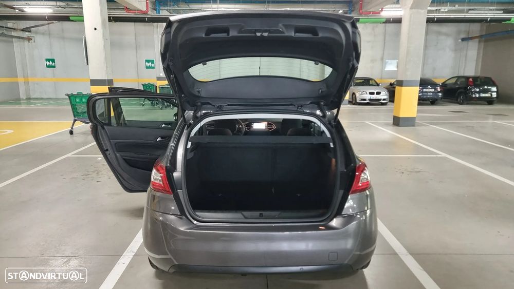 Peugeot 308 PureTech 82 Active - 11