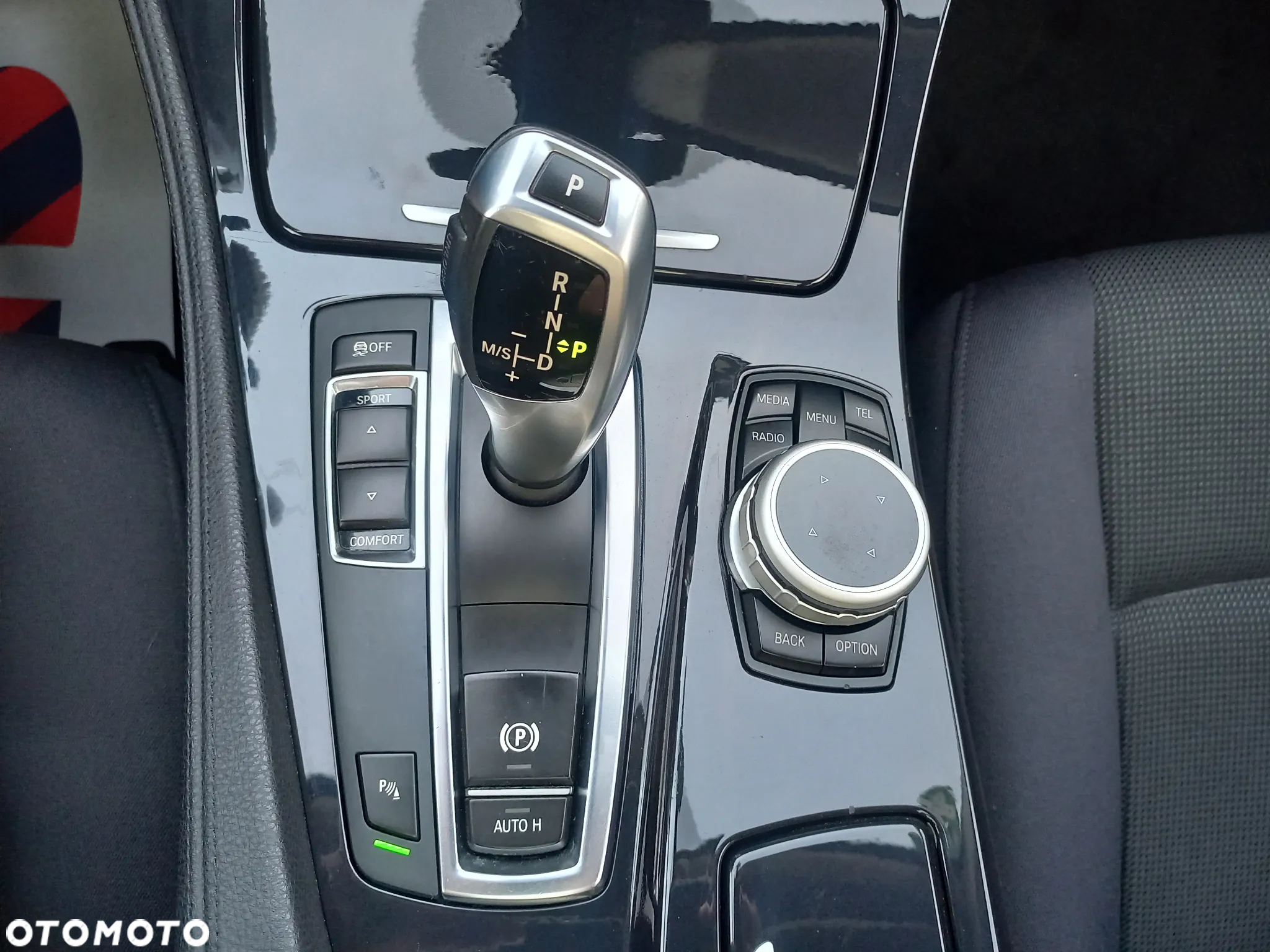 BMW Seria 5 520d Touring - 36
