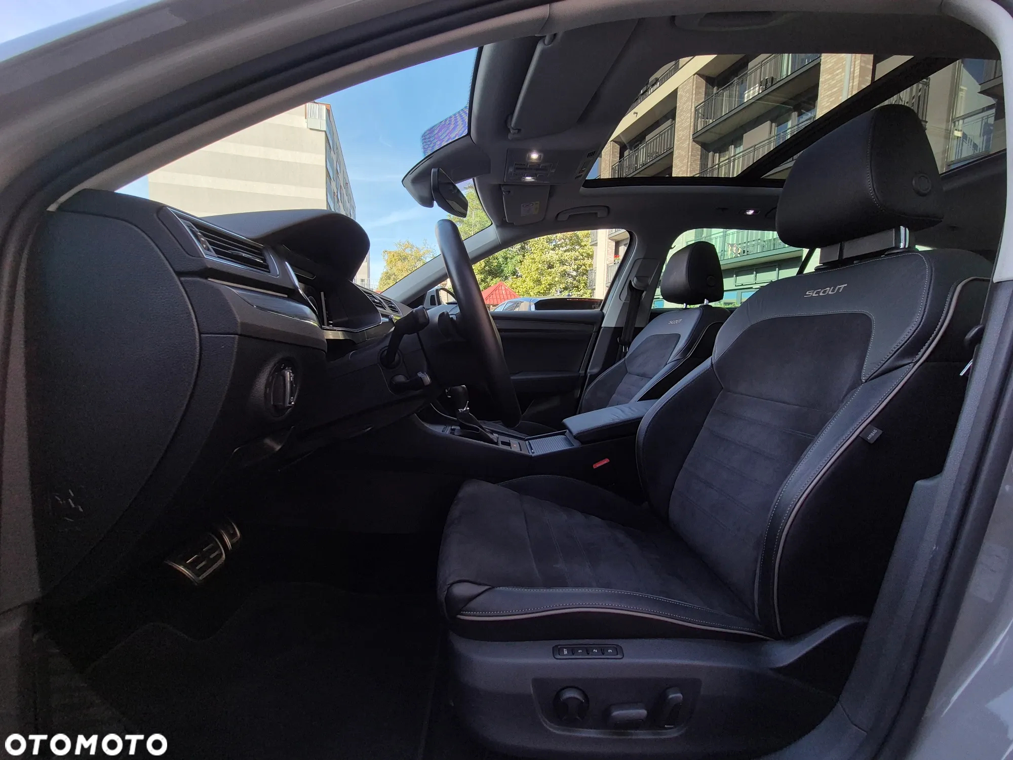 Skoda Superb 2.0 TSI 4x4 Scout DSG - 6
