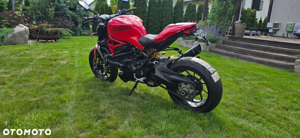 Ducati Monster - 15