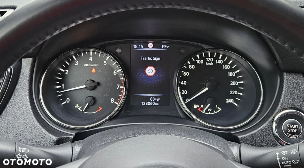 Nissan X-Trail 1.6 DIG-T N-Connecta 2WD - 31